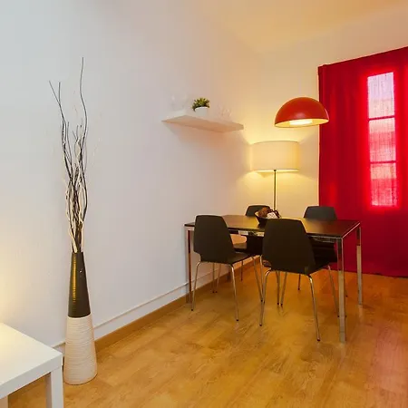 Apartament Gaudi Sagrada Familia Barcelona