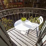 Gaudi Sagrada Familia Apartmán